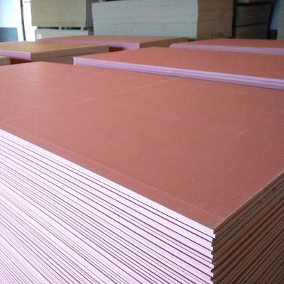 ألواح الجبس المقاومة للماء ذات الحواف المتجعدة 1220x2440mm مع رطوبة ≤ 5%