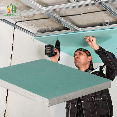 سعر جيد لوحة الجبس المقاومة للماء 12 ملم للأسقف الجدار الجاف قسم السطح المشترك الورق ورق الصخر الجص لوحة النوم الانترنت